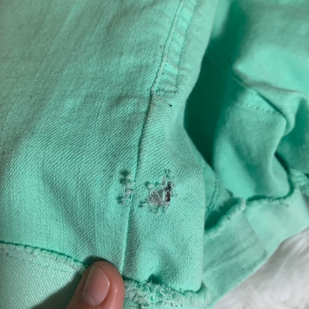 Express Womens Sz 14 Cuffed Mint Green Jean Shorts - Picture 7 of 11